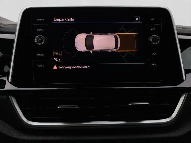 Volkswagen T-Roc 1.5 TSI DSG R-Line