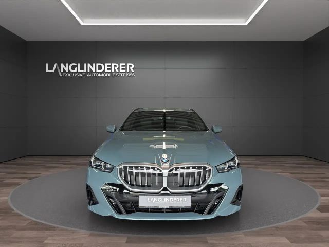 BMW 520 520d M-Sport Touring