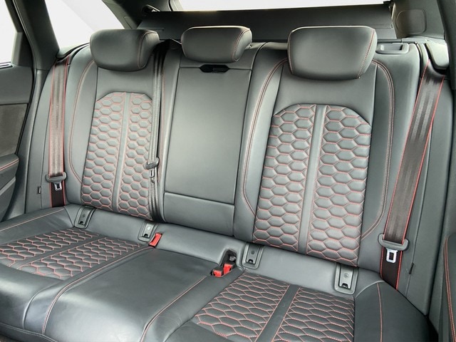 Audi RS4 Avant Quattro