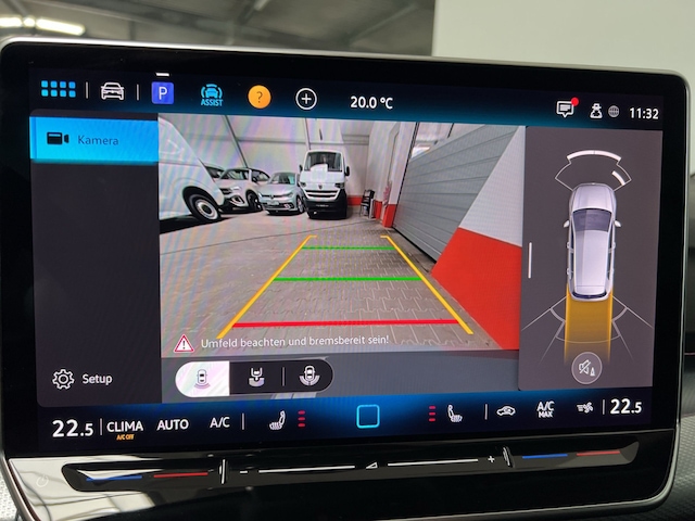 Volkswagen Golf 1.5 eTSI DSG