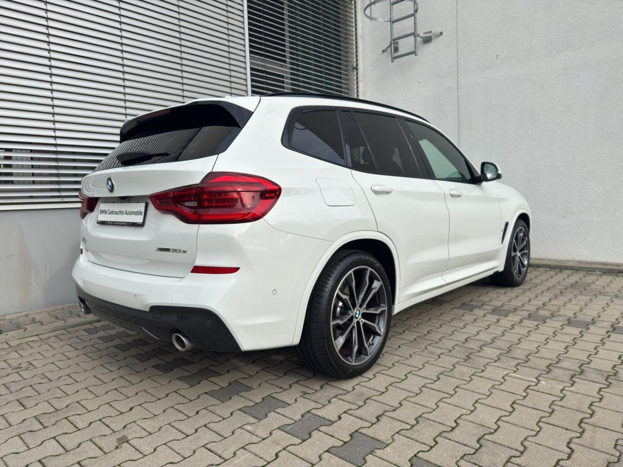BMW X3 xDrive30e