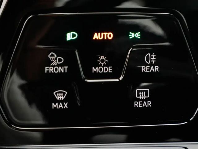 Volkswagen Golf 2.0 TSI DSG Variant