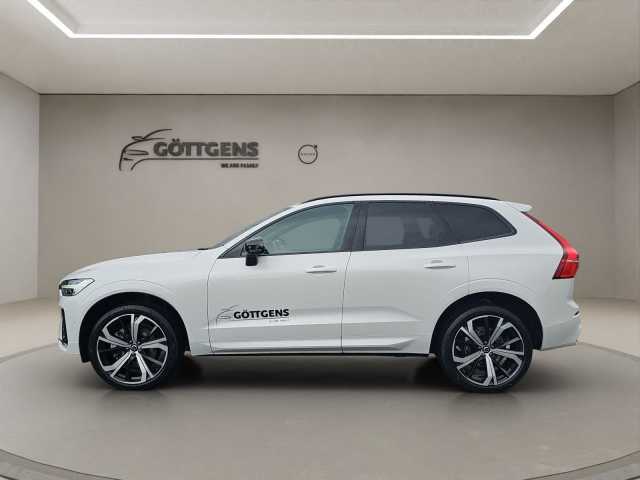 Volvo XC60 AWD Dark Plus