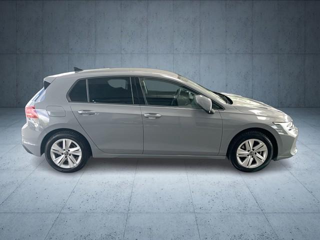 Volkswagen Golf 1.5 eTSI DSG Golf VIII Life