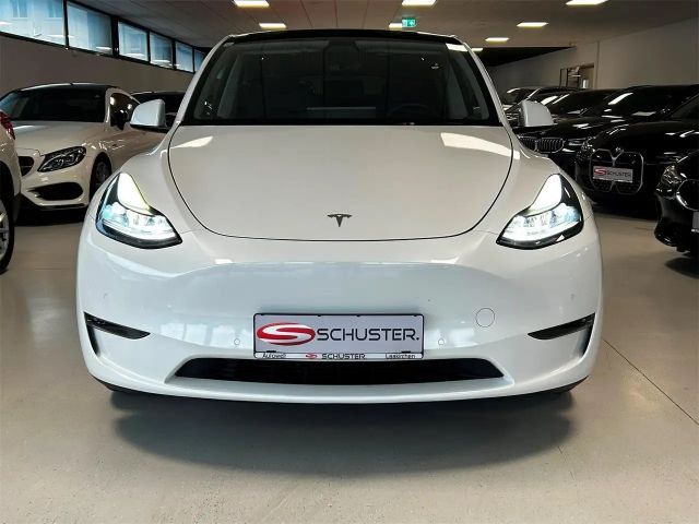 Tesla Model Y AWD Long Range