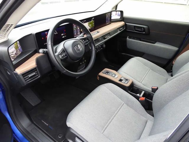 Honda e Base / 1. Hand / Scheckheft-gepflegt