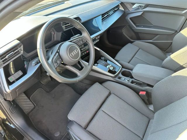 Audi A3 30 TFSI S-Tronic
