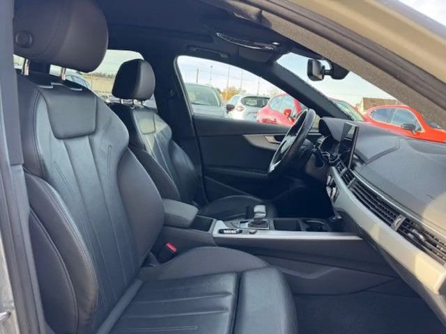 Audi A4 40 TDI Avant Business S-Line