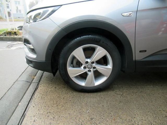 Opel Grandland X Hybrid