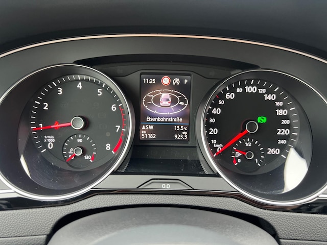 Volkswagen Passat Business DSG Variant