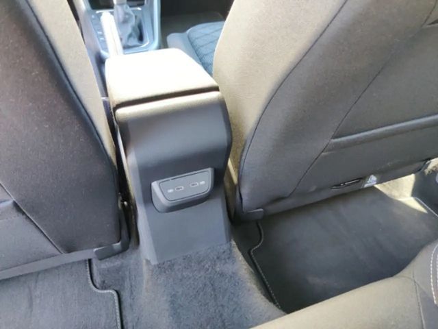 Volkswagen Taigo DSG R-Line Style