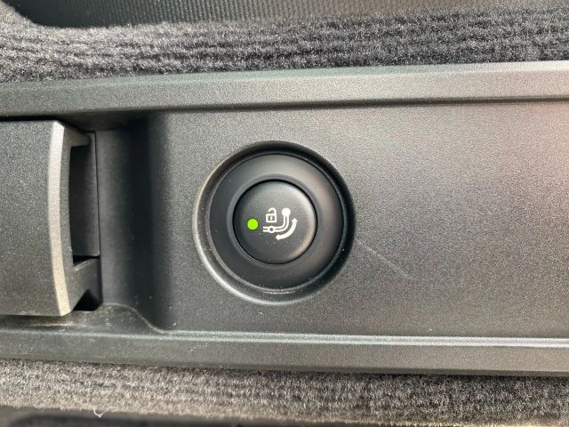 BMW 330 330i M-Sport Touring xDrive