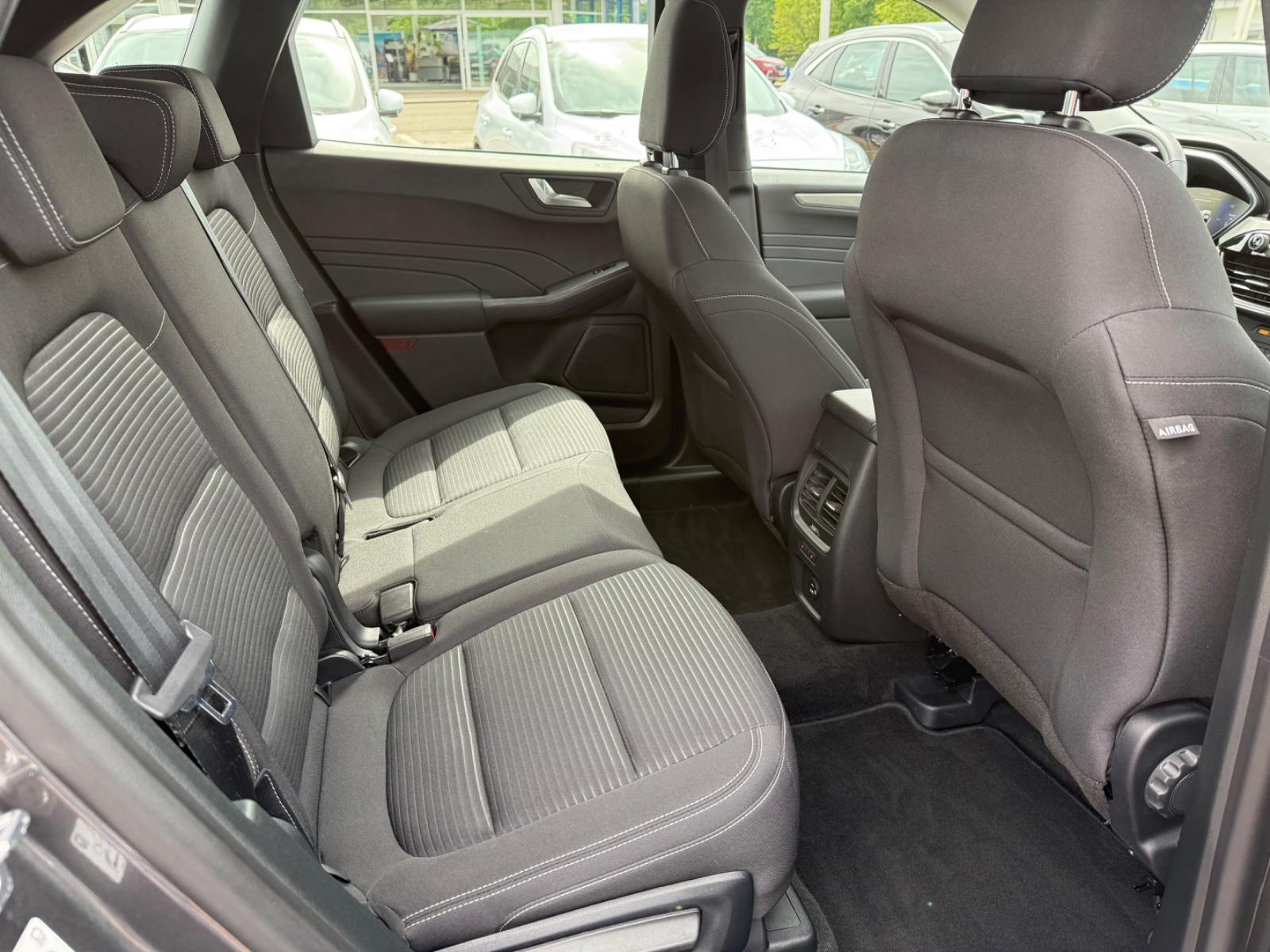 Ford Kuga Hybrid Plug in Hybrid Titanium