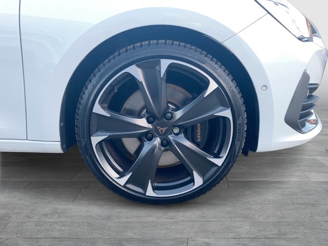 Cupra Leon 1.4 e-Hybrid VZ