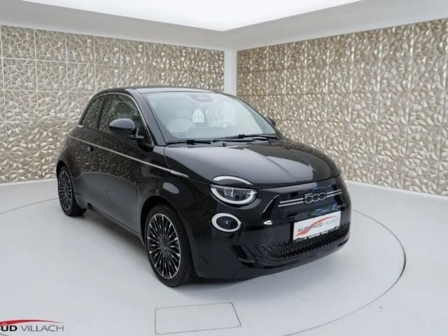 Fiat 500e La Prima