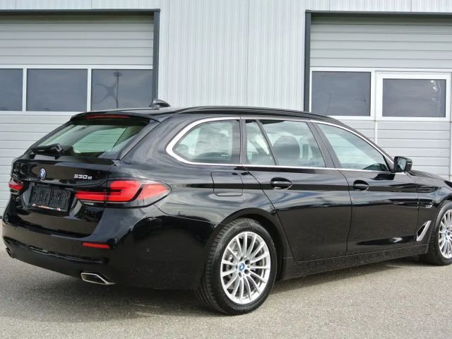 BMW 530 530e Touring xDrive