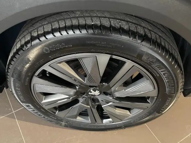 Peugeot E-2008 GT-Line