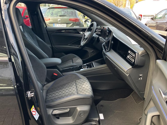 Volkswagen Tiguan 1.5 eTSI DSG R-Line