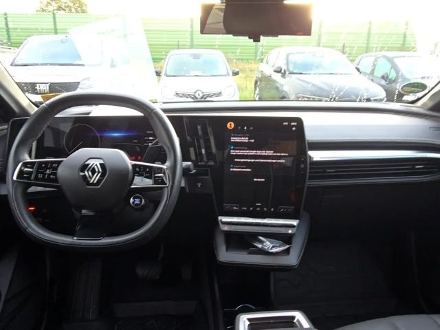 Renault Megane E-Tech E-Tech Iconic