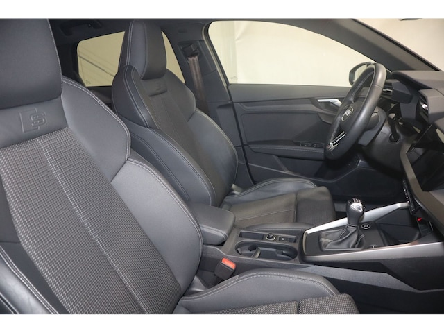 Audi A3 35 TFSI S-Line Sportback