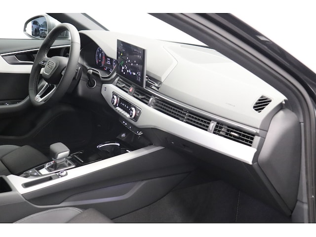 Audi A4 35 TDI Avant S-Line S-Tronic