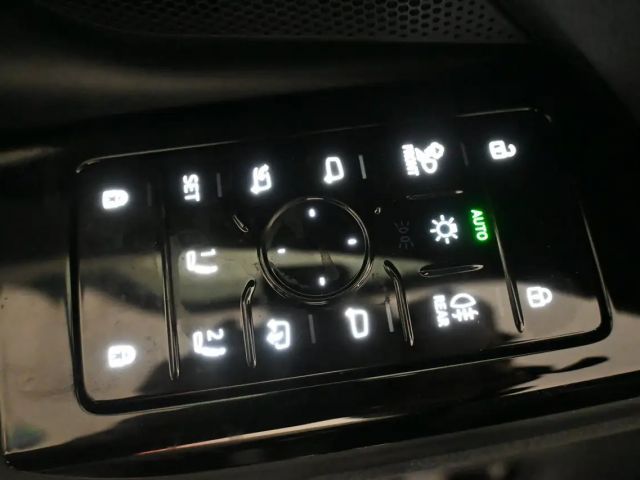 Audi A6 e-tron Quattro