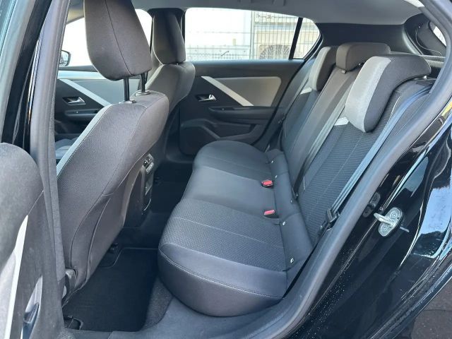 Opel Astra 1.6 Turbo Edition Turbo