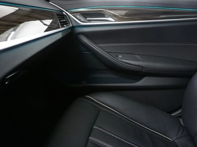 BMW 530 530e Luxury Line xDrive