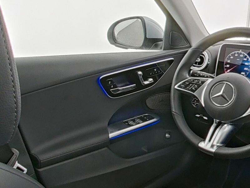 Mercedes-Benz C 180 AVANTGARDE Estate