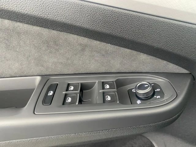 Volkswagen Golf Business DSG Variant