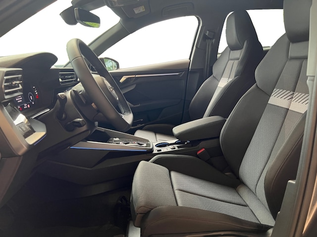 Audi A3 35 TFSI S-Line S-Tronic Sportback