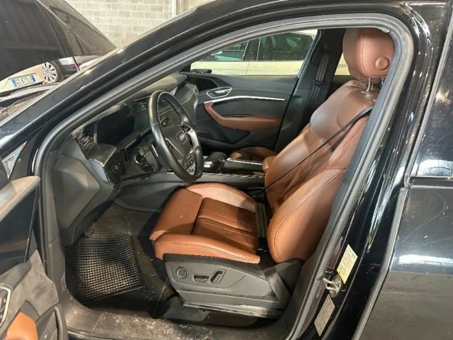 Audi e-tron 55 S-Line Sportback