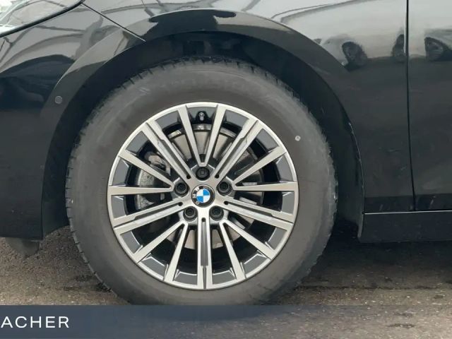 BMW 220 220i Active Tourer