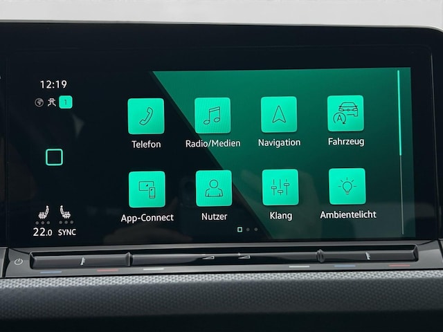 Volkswagen Golf 1.5 TSI Variant