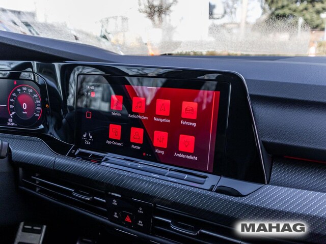 Volkswagen Golf 2.0 TSI DSG Golf VIII R-Line