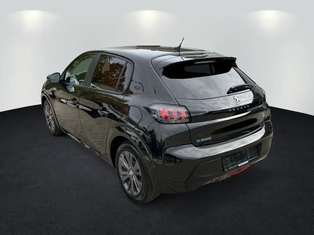 Peugeot E-208 Active Pack