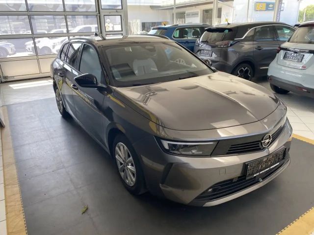 Opel Astra Elegance Sports Tourer