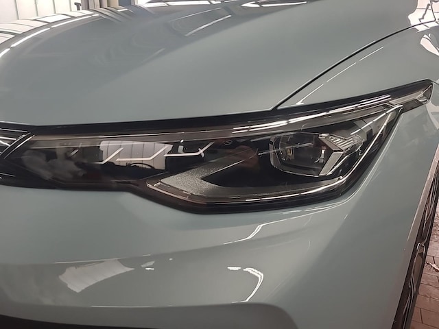 Volkswagen Golf 1.5 TSI