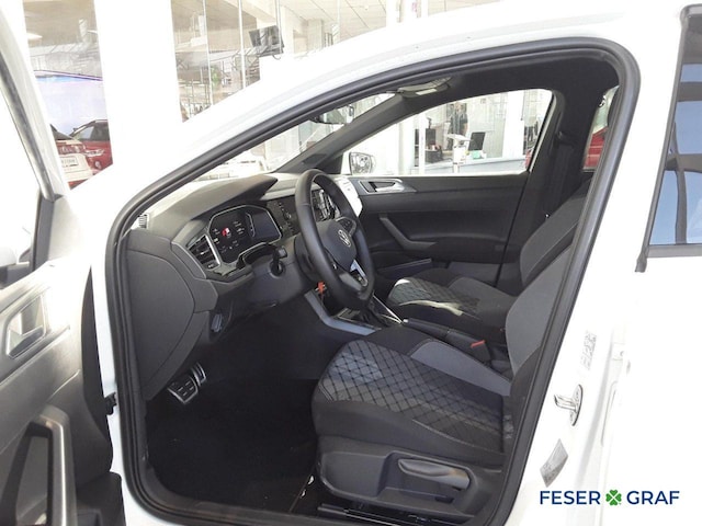 Volkswagen Polo 1.0 TSI DSG R-Line