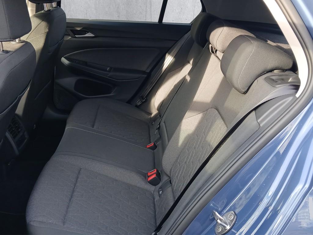 Volkswagen Golf 1.5 eTSI DSG Golf VIII Life