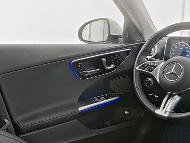 Mercedes-Benz C 200 AVANTGARDE Estate