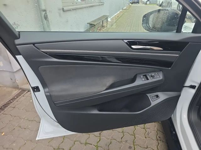 Volkswagen ID.7 IQ.Drive Pro Tourer