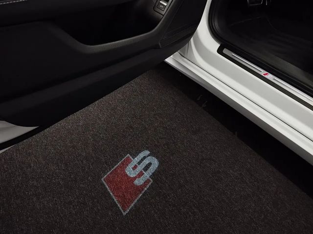 Audi S6 Avant Quattro