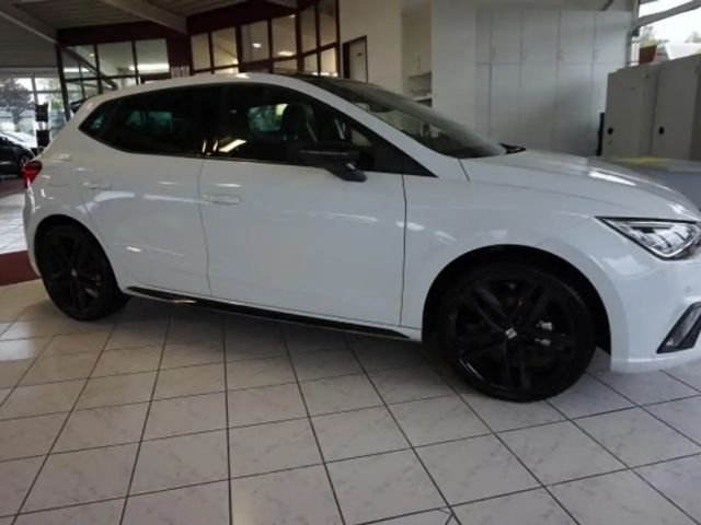 Seat Ibiza Black DSG FR-lijn