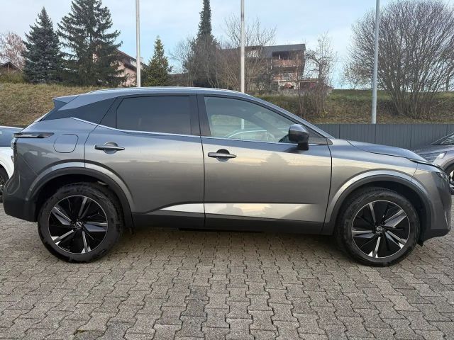 Nissan Qashqai LED, HEAD-UP, LEDER, NAVI