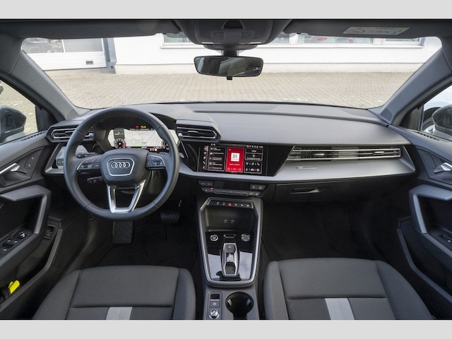 Audi A3 30 TFSI S-Tronic Sportback