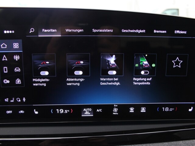 Audi A6 Avant Quattro S-Tronic