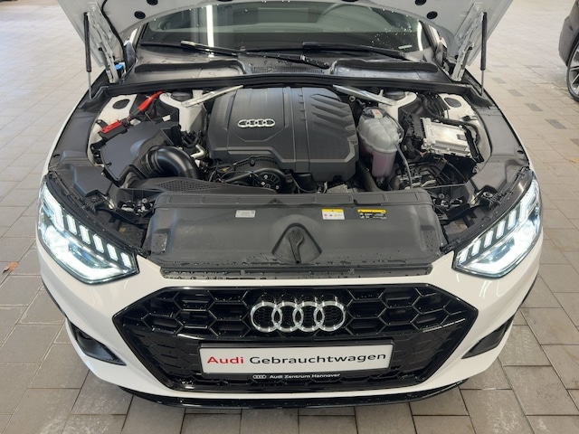 Audi A4 35 TFSI Avant S-Line S-Tronic