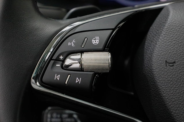 Skoda Superb 2.0 TDI Combi Style Style