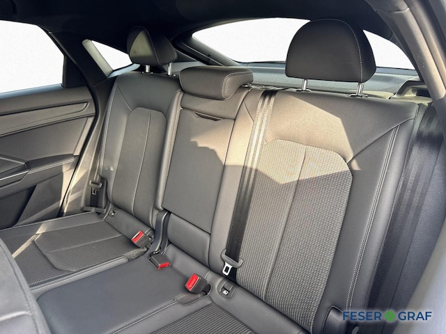 Audi Q3 35 TFSI S-Line S-Tronic Sportback